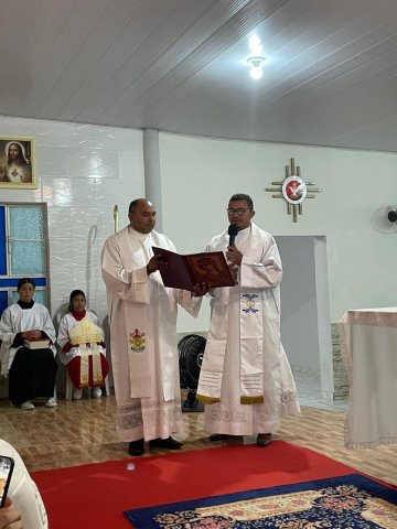 PADRE JOSÉ MARCOS ASSUME A PARÓQUIA SANTO ANTÔNIO DE JÚLIO BORGES - Diocese de Bom Jesus do Gurguéia