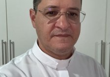 Pe. Claudinei Souza da Silva