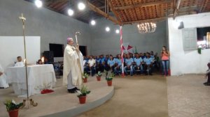 D.Marcos Tavoni preside Missa na novena de Santa Luzia em Sebastião Barros