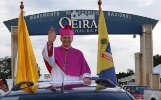 Dom Edilson Nobre toma posse na Diocese de Oeiras