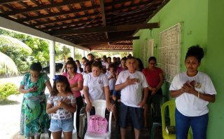 Paróquia São Pedro Apóstolo realizou neste domingo (10) um retiro para todos os agentes de pastorais