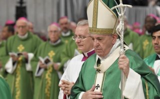 Papa: por e com os irmãos e irmãs na Amazônia, caminhemos juntos