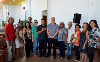 PARÓQUIA DIVINO ESPÍRITO SANTO RECEBE VISITA DE DOM MARCOS TAVONI