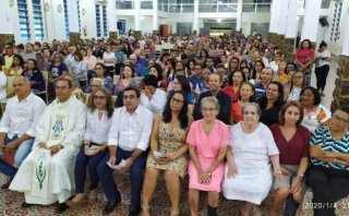 PADRE JOSÉ VALDO SE DESPEDE COM MISSA NA CATEDRAL DE BOM JESUS -PI 