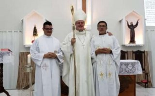 POSSE CANÔNICA DE PADRE ANÍSIO EM SANTA LUZ - PI (Paróquia São Francisco de Assis).