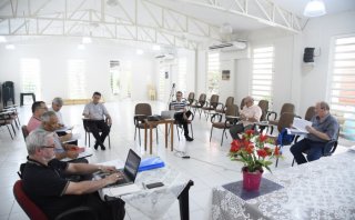 Dom Marcos Tavoni participa do encontro dos Bispos do Piauí