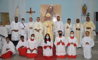 DIOCESE DE BOM JESUS DO GURGUEIA INSTALA NOVA PARÓQUIA EM BOM JESUS-PI