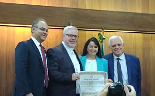 DOM MARCOS TAVONI É HOMENAGEADO NA ALEPI - Diocese de Bom Jesus do Gurguéia