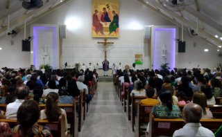 DOM MARCOS TAVONI CELEBRA CINZAS NO BAIRRO PRIMAVERA, EM TERESINA - Diocese de Bom Jesus do Gurguéia