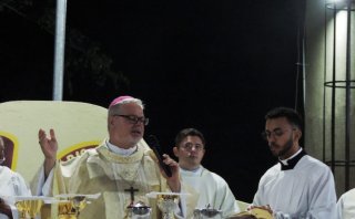DOM MARCOS TAVONI CELEBRA O "SAGRADO CORAÇÃO" NO SEMINÁRIO MAIOR - Diocese de Bom Jesus do Gurguéia