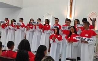 CRISMAS EM SANTA LUZ - Diocese de Bom Jesus do Gurguéia