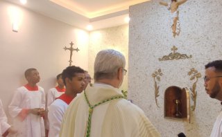 NOVO PRESBITÉRIO E CAPELA SÃO ABENÇOADOS EM GILBUÉS - Diocese de Bom Jesus do Gurguéia