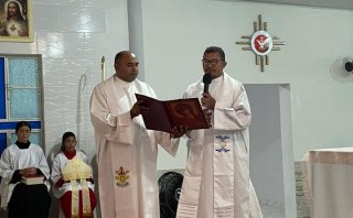 PADRE JOSÉ MARCOS ASSUME A PARÓQUIA SANTO ANTÔNIO DE JÚLIO BORGES - Diocese de Bom Jesus do Gurguéia