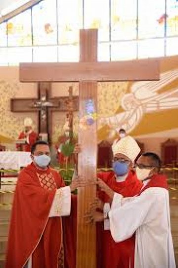 CRUZ MISSIONÁRIA VISITA A DIOCESE DE BOM JESUS
