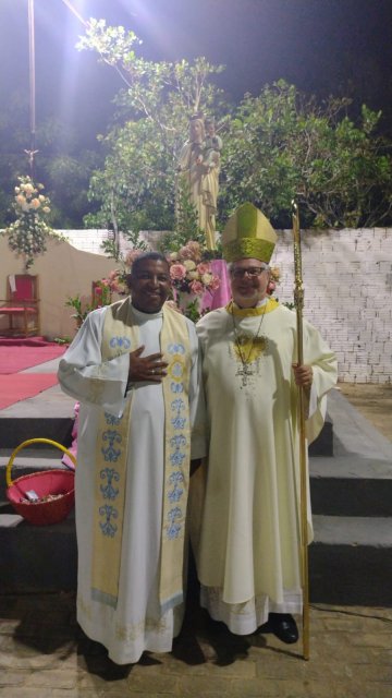AVELINO LOPES RECEBE DOM MACOS TAVONI NOS FESTEJOS DAS MERCÊS - Diocese de Bom Jesus do Gurguéia