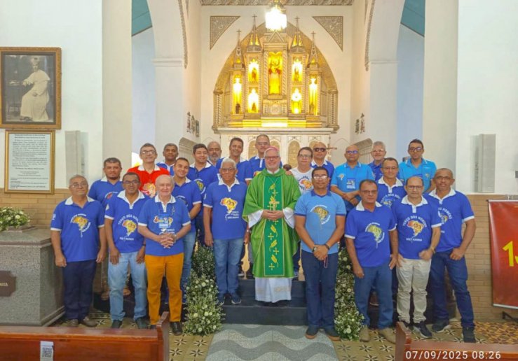 Dom Marcos Tavoni participa da 6ª Assembleia Anual do Movimento Terço dos Homens Mãe rainha do Regional NE 4