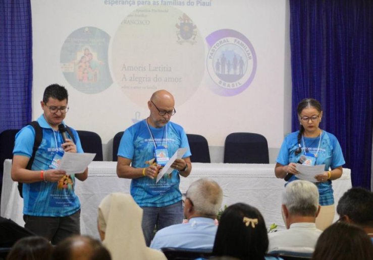 DIOCESE DE BOM JESUS DO GURGUÉIA PARTICIPA DO SIMPÓSIO DA FAMÍLIA EM PICOS